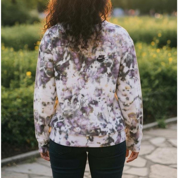 XSMALL NIKE Upcycled Sweatshirt, Thrifted One-of-a-Kind Reclaimed - Picture 3 of 13